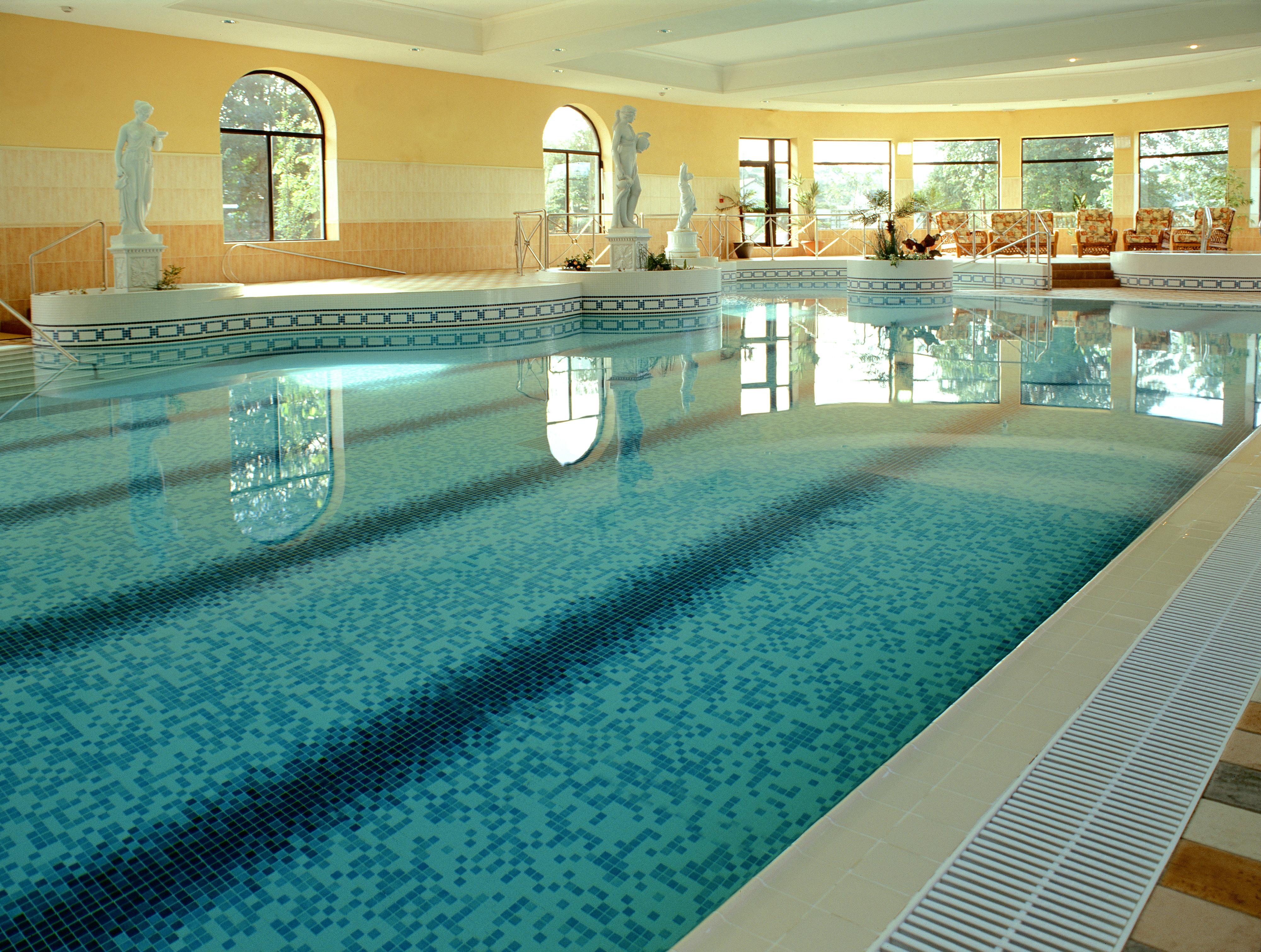 Castlecourt Hotel, Spa & Leisure Вэстпорт Экстерьер фото
